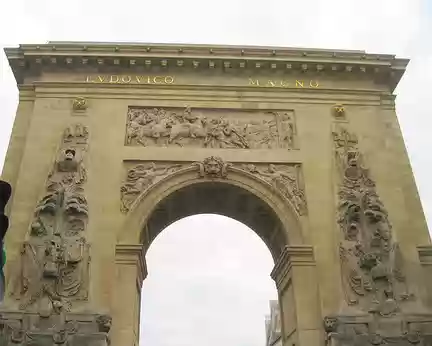 49z983 Porte St-Denis, arc de triomphe érigé à la gloire de Louis XIV